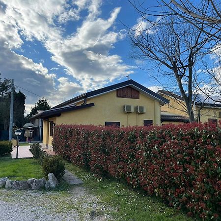 Bed and Breakfast Le Ganze Ceprano Exterior foto