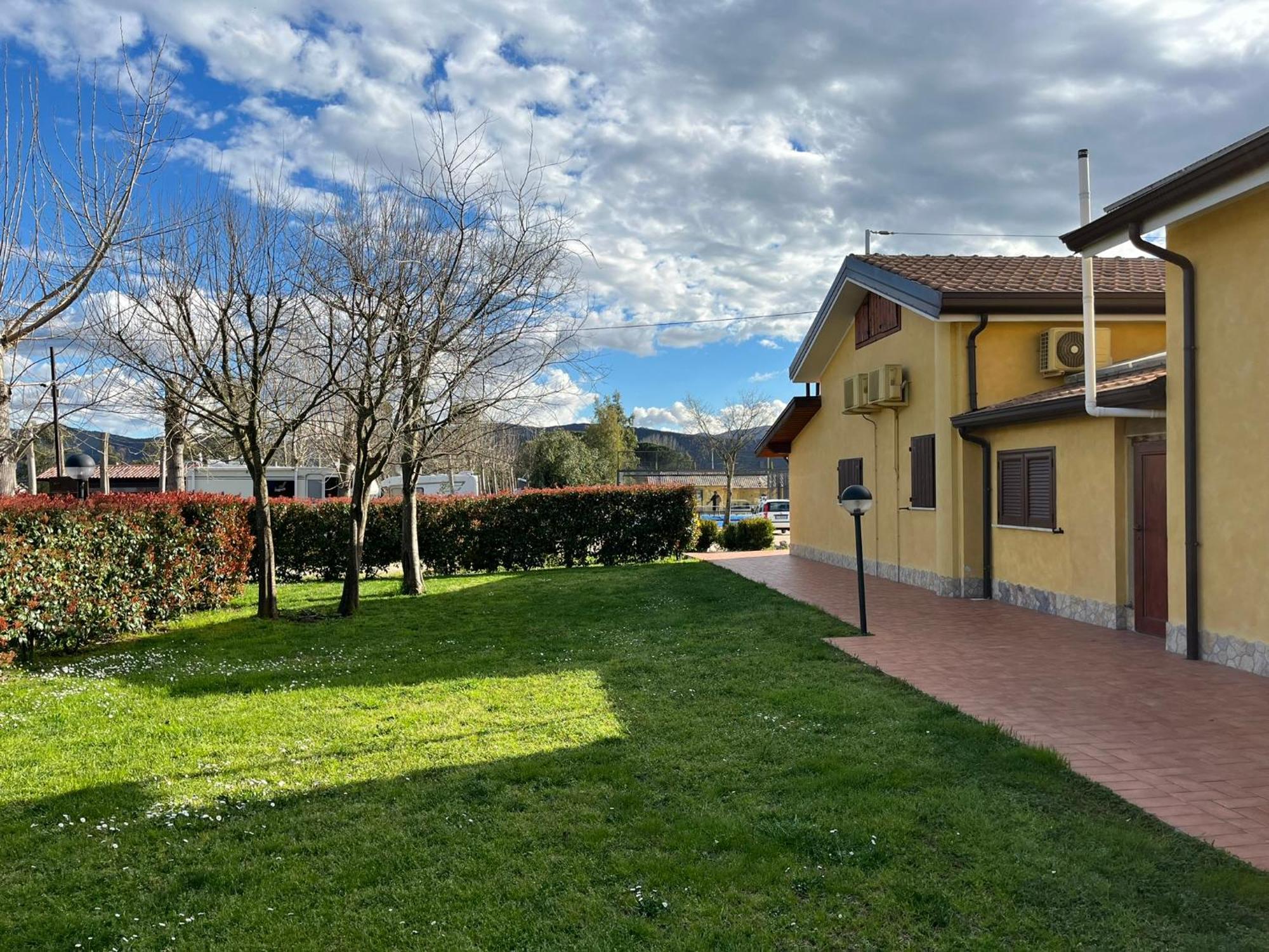 Bed and Breakfast Le Ganze Ceprano Exterior foto