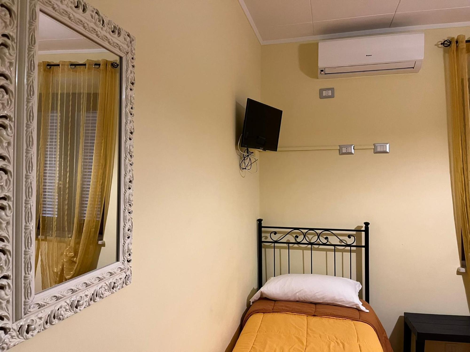 Bed and Breakfast Le Ganze Ceprano Exterior foto